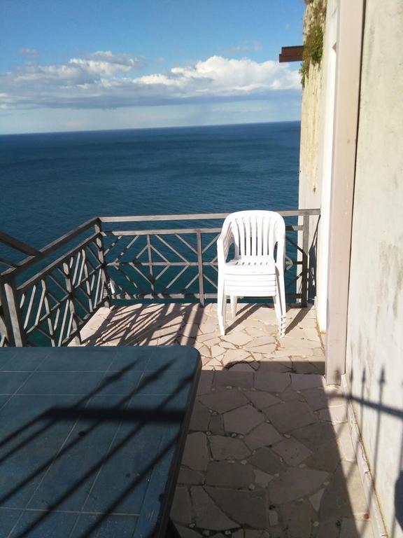 Appartamenti Castello Пескичи Экстерьер фото